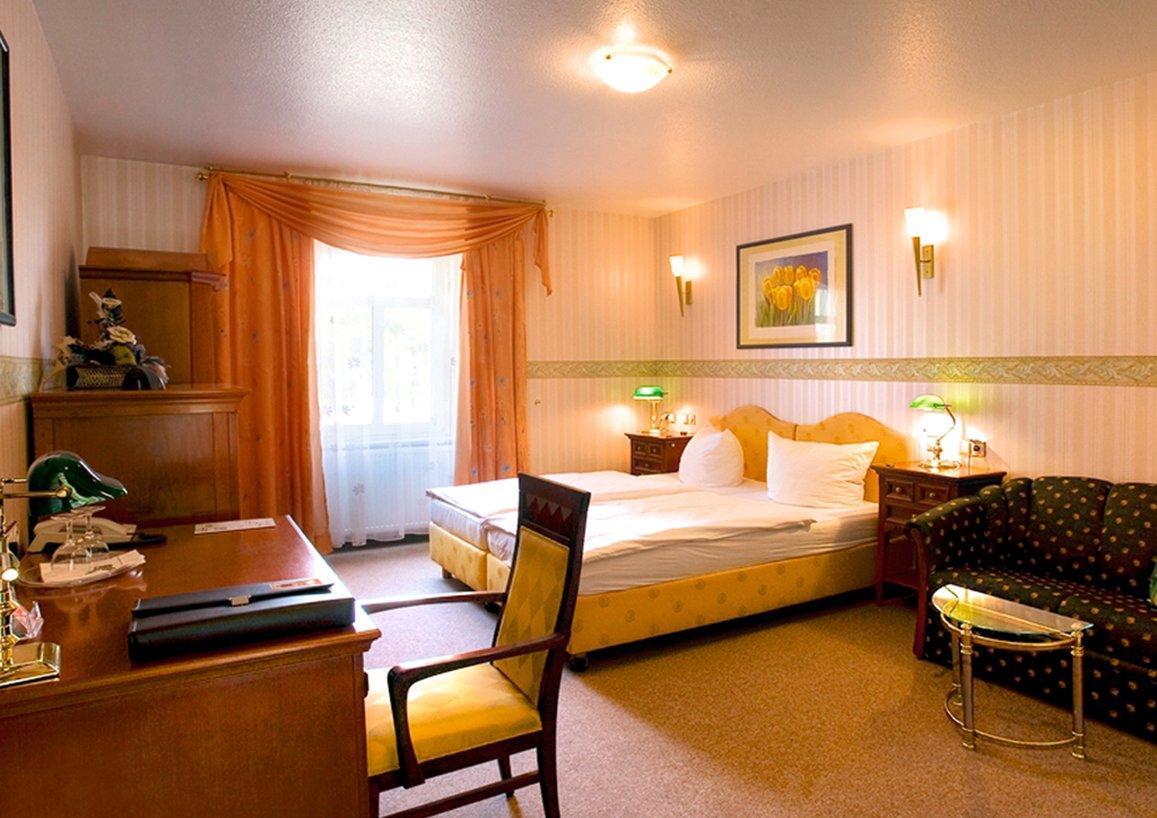 Landhotel Schwarzer Adler Suelzetal Ngoại thất bức ảnh